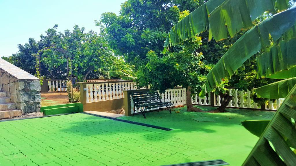 Hibiscus House Seychelles Self Catering Victoria Exterior foto
