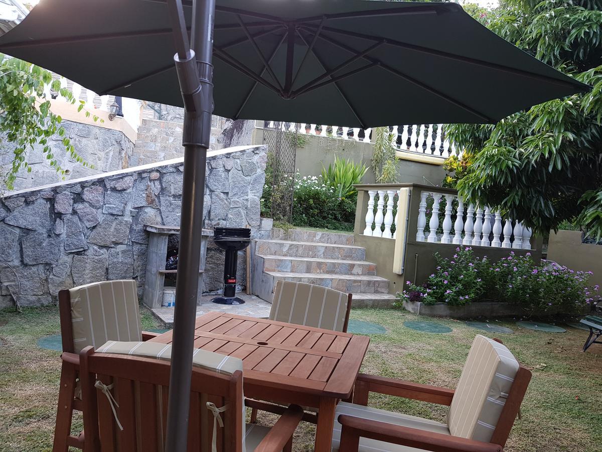 Hibiscus House Seychelles Self Catering Victoria Exterior foto