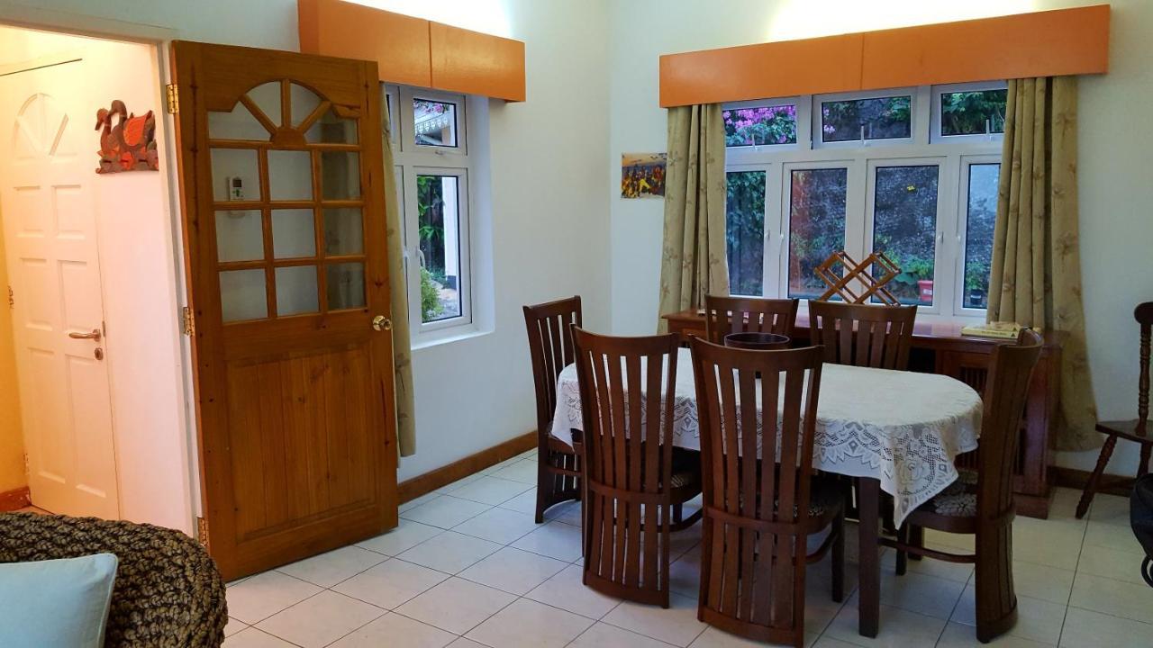 Hibiscus House Seychelles Self Catering Victoria Exterior foto